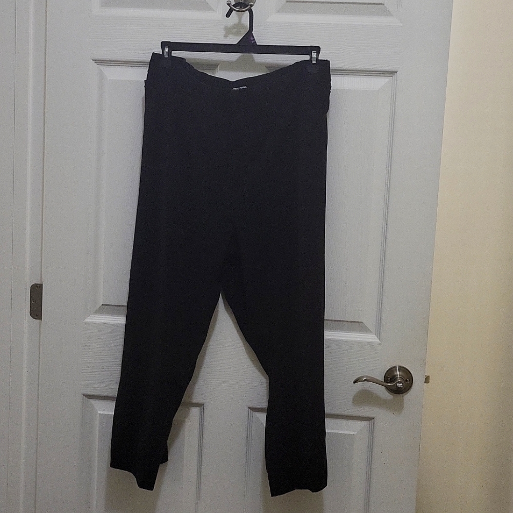 Catherine's 28wp black dress pants
